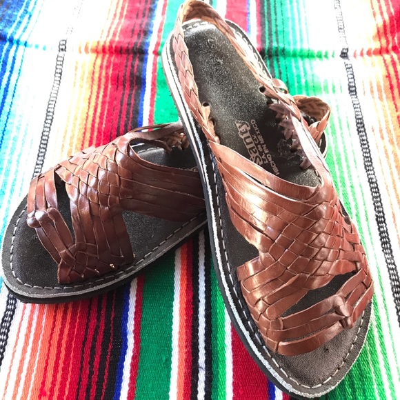 Women’s huaraches/sandals - Picture 3 of 7